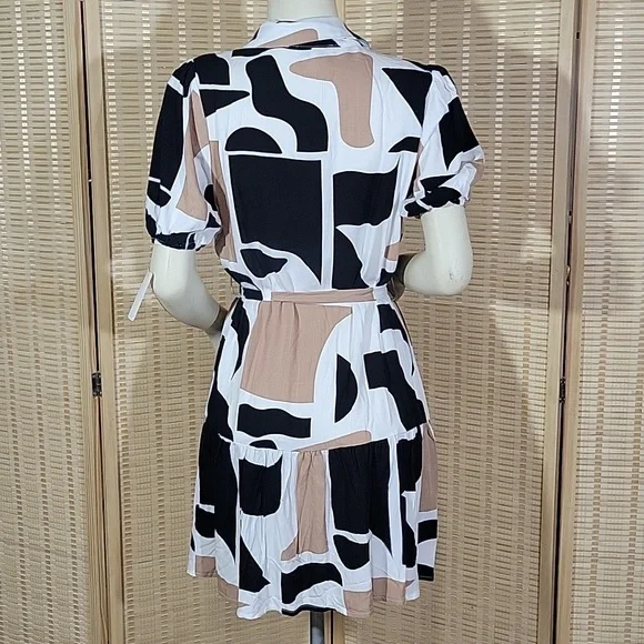 Colorblock short summer dress 👗 - Picture 4 of 6